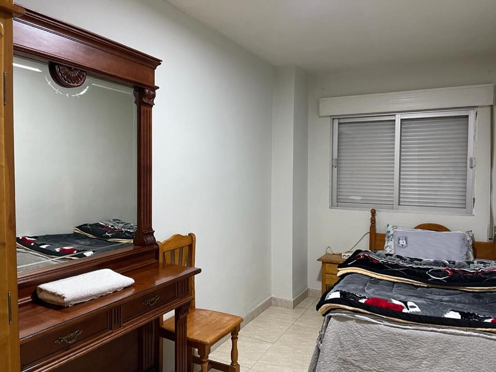Habitacion Individual En Granada Exterior photo